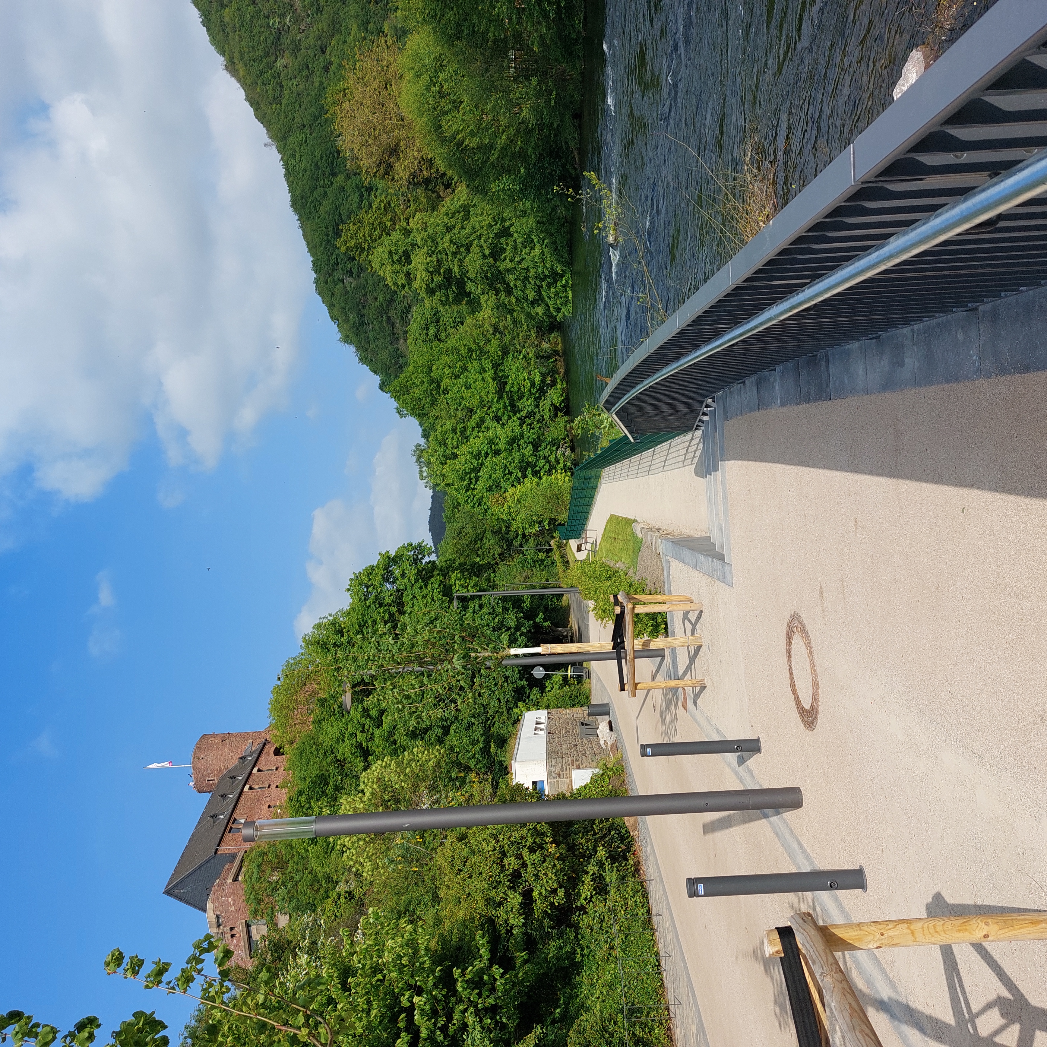 die neue Ruruferpromenade am Rathaus